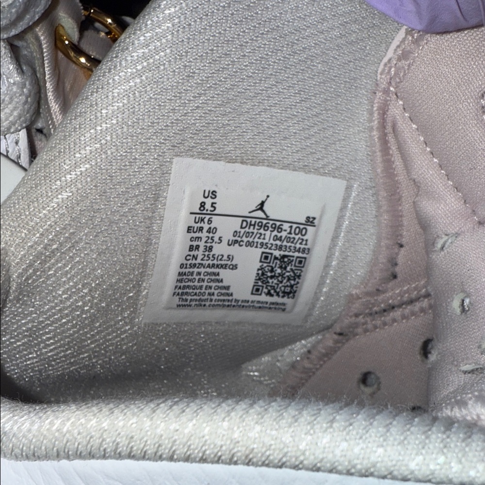Womens Jordan 6 retro “gold hoops” Sneaker white/pink size 8.5 - Picture 6 of 14